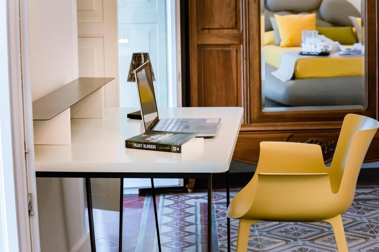 Dimora Cavour Bed & Breakfast Amantea Bagian luar foto