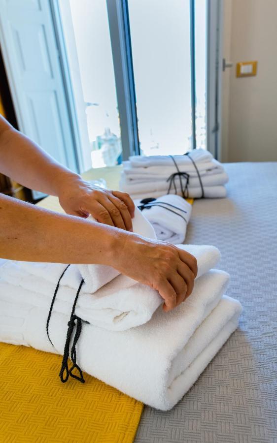 Dimora Cavour Bed & Breakfast Amantea Bagian luar foto